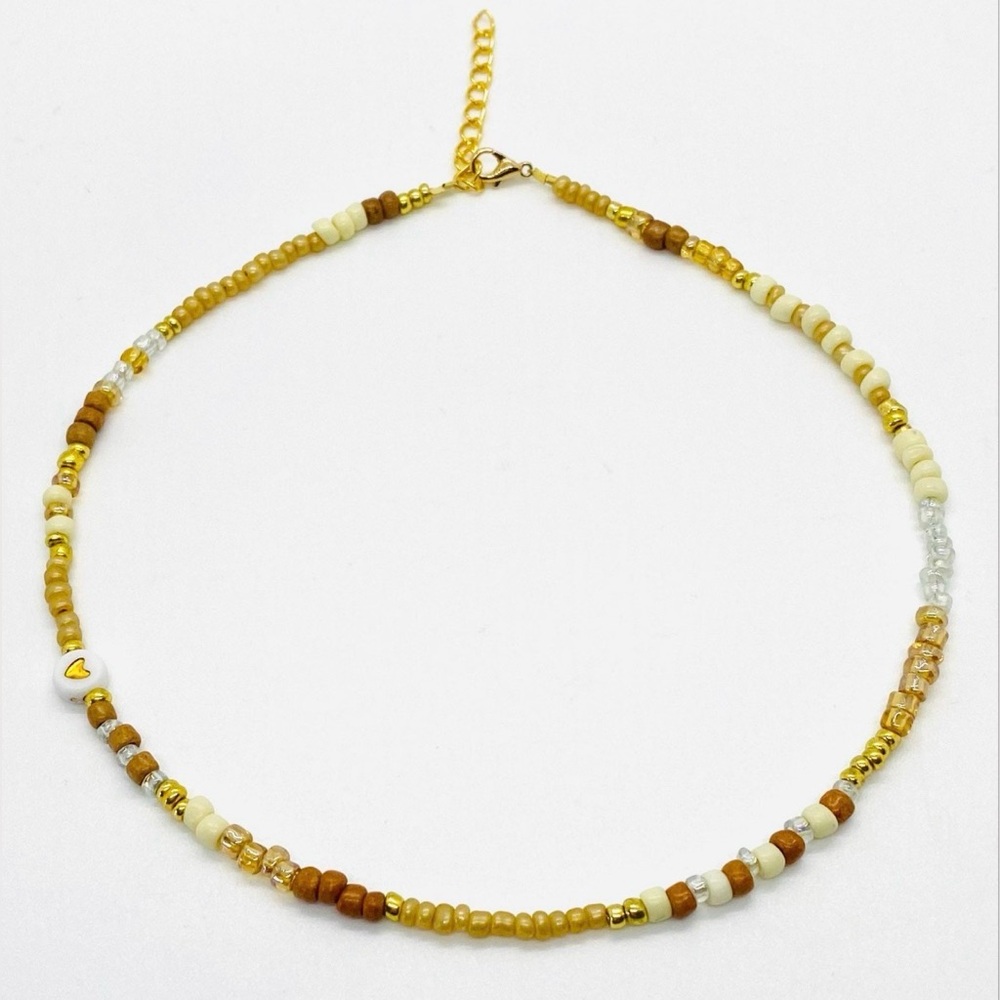 Tan Cream Gold Beaded Necklace Heart Charm Boho Y2K Summer Beach Preppy Festival - Picture 4 of 7